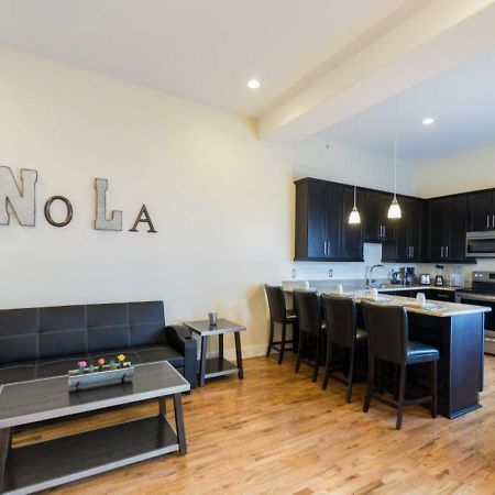 Beautiful Condos Steps From French Quarter And Bourbon St 新奥尔良 外观 照片