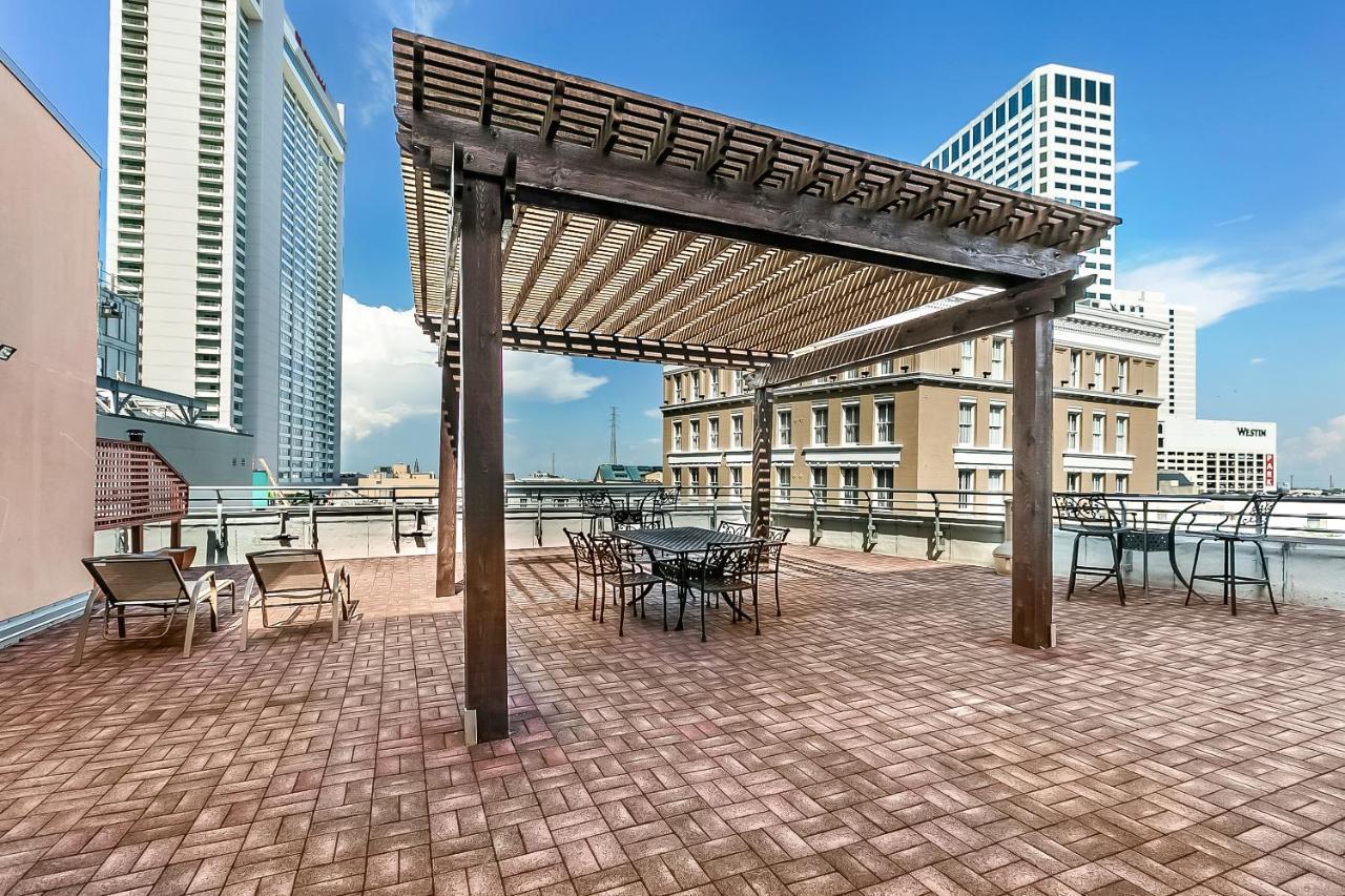 Beautiful Condos Steps From French Quarter And Bourbon St 新奥尔良 外观 照片
