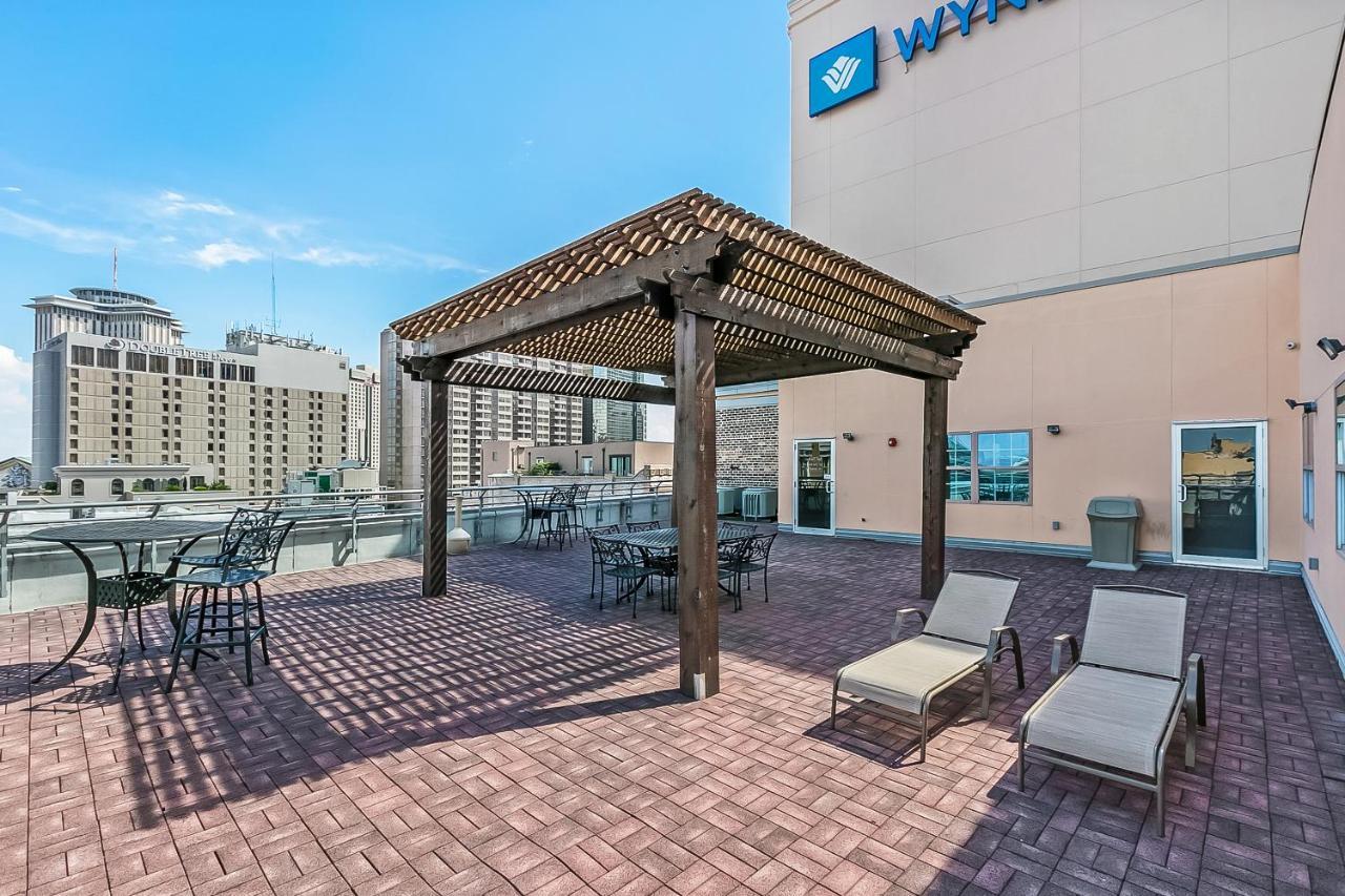 Beautiful Condos Steps From French Quarter And Bourbon St 新奥尔良 外观 照片