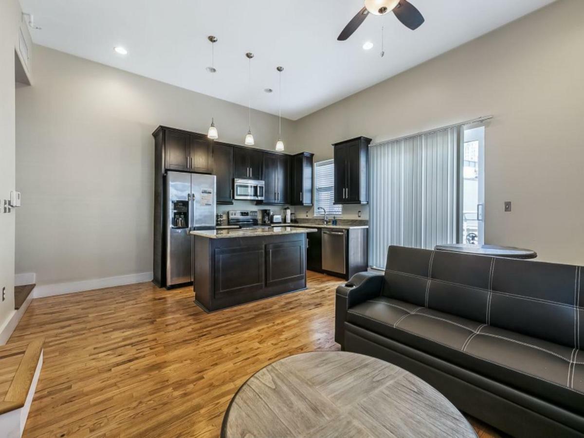 Beautiful Condos Steps From French Quarter And Bourbon St 新奥尔良 外观 照片