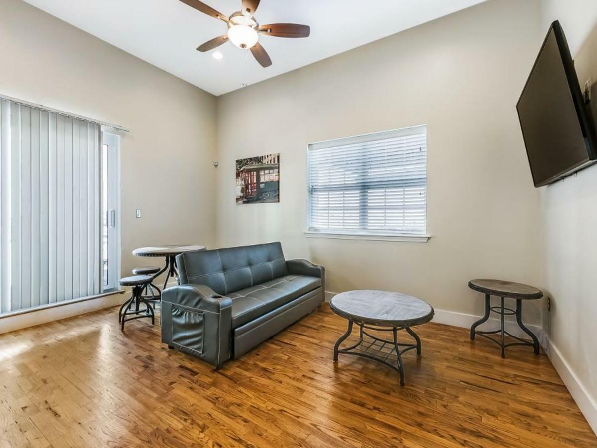Beautiful Condos Steps From French Quarter And Bourbon St 新奥尔良 外观 照片
