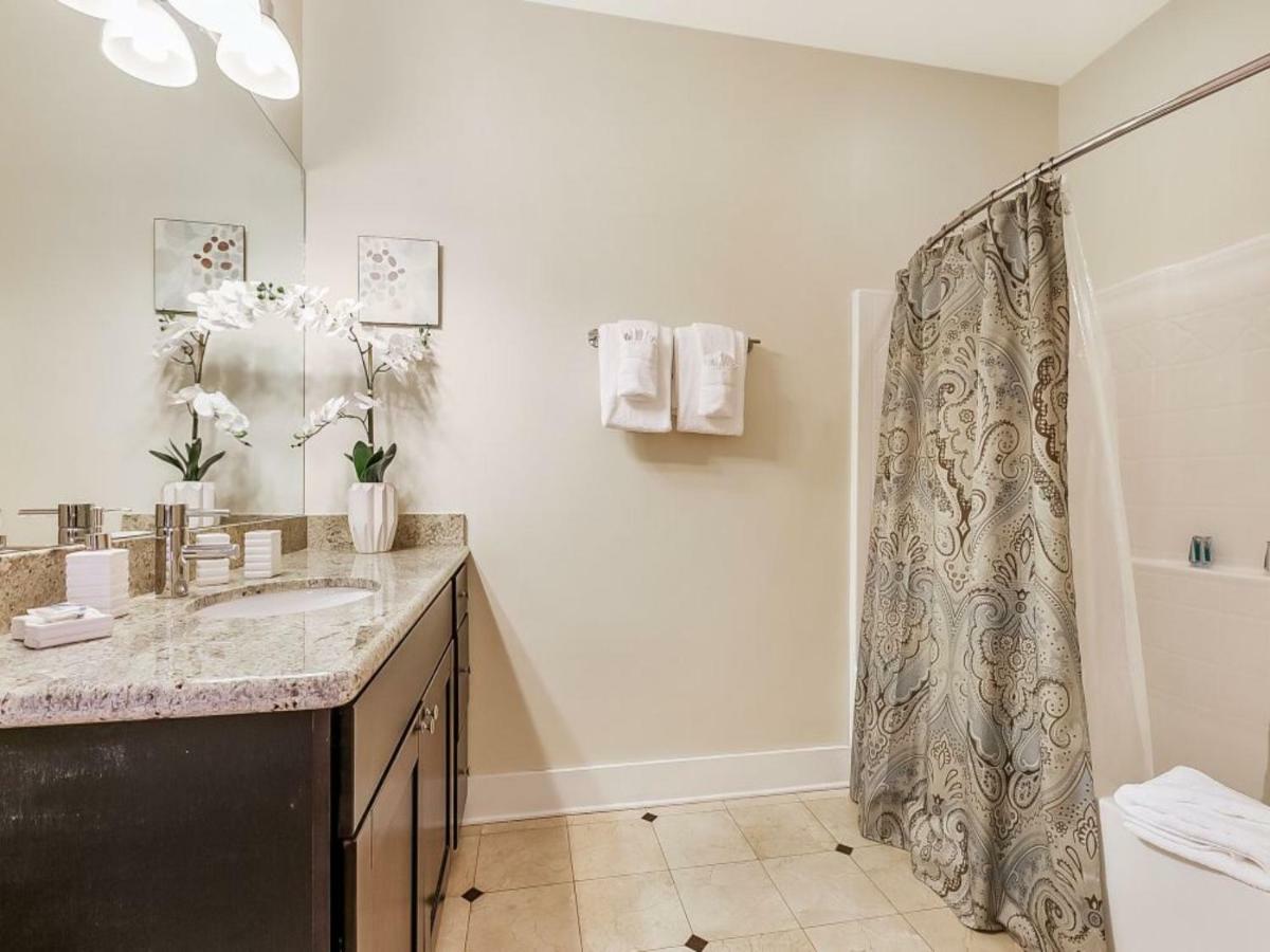 Beautiful Condos Steps From French Quarter And Bourbon St 新奥尔良 外观 照片